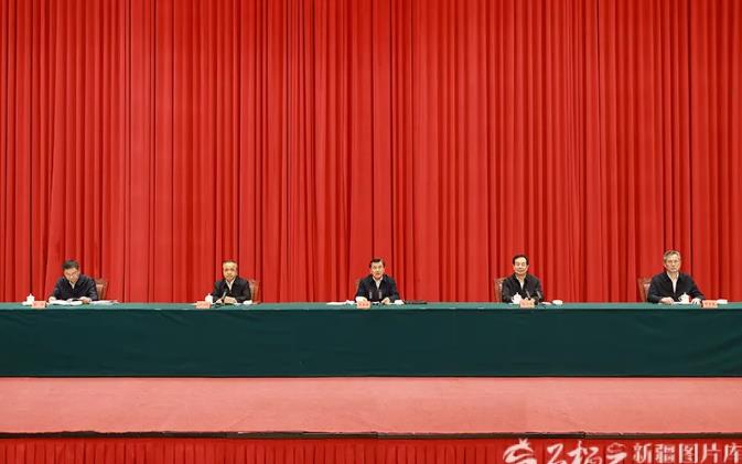 中央第七生态环境保护督察组督察新疆维吾尔自治区和新疆生产建设兵团动员会在乌鲁木齐召开